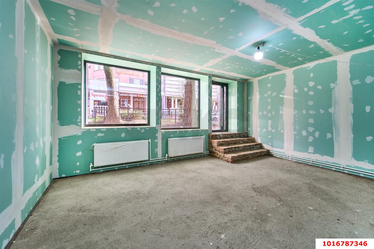 Фото №12: Торговое помещение 72 м² - Краснодар, Западный внутригородской округ, мкр. Центральный, ул. Мира, 9/1