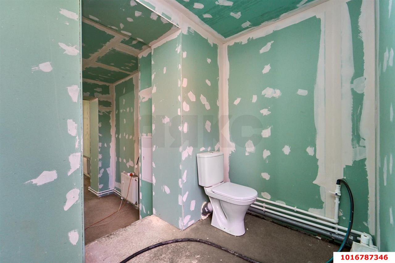 Фото №8: Торговое помещение 72 м² - Краснодар, Западный внутригородской округ, мкр. Центральный, ул. Мира, 9/1