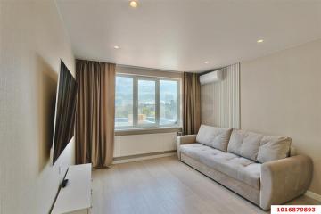 Фото №1: 2-комнатная квартира 68 м² - Краснодар, мкр. Фестивальный, ул. Атарбекова, 1/2