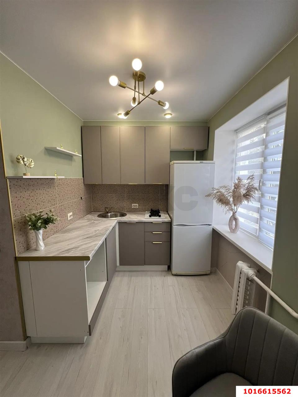 Фото №2: 2-комнатная квартира 44 м² - Краснодар, Центральный внутригородской округ, мкр. Центральный, ул. Братьев Дроздовых, 22