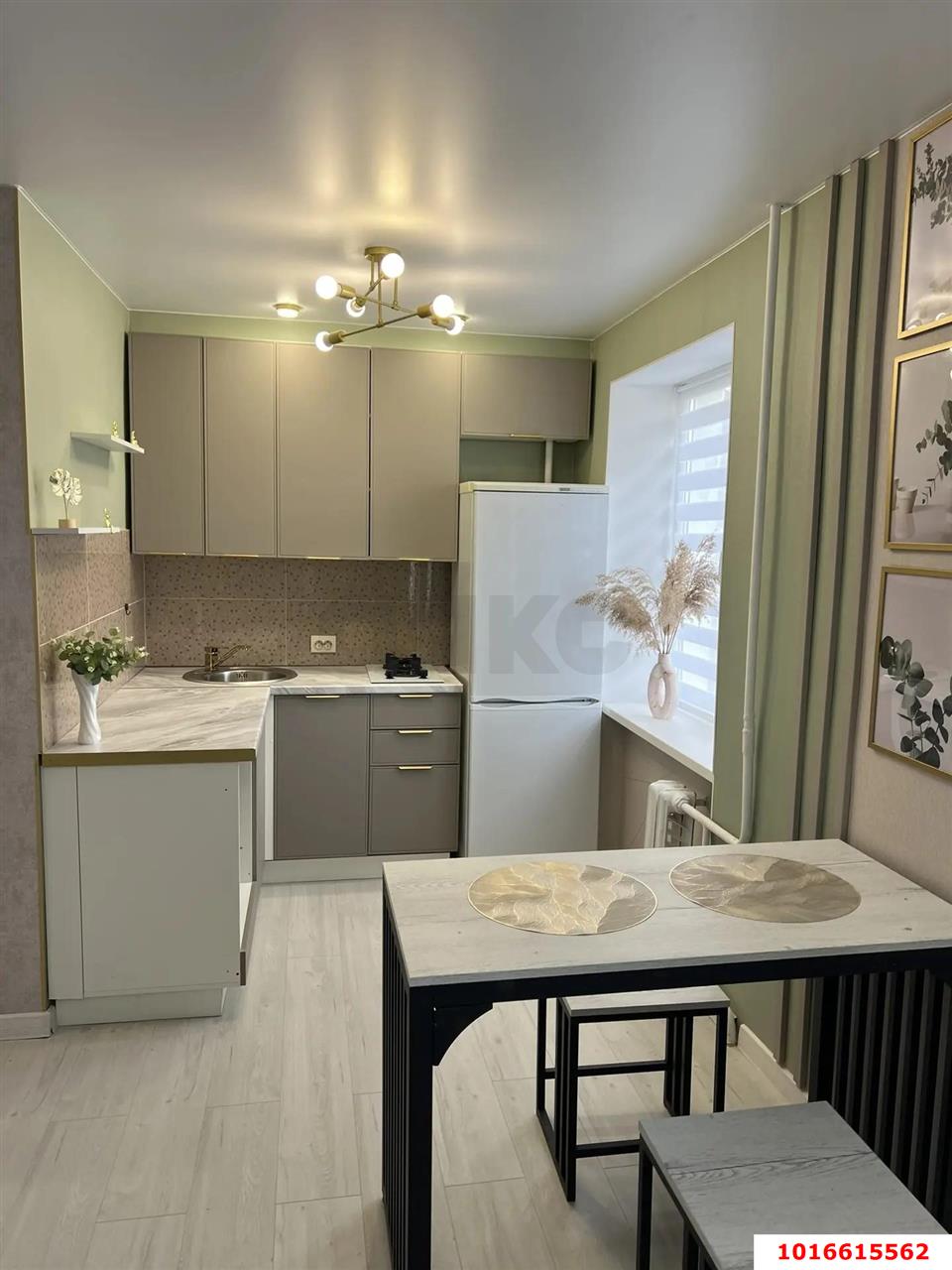 Фото №1: 2-комнатная квартира 44 м² - Краснодар, Центральный внутригородской округ, мкр. Центральный, ул. Братьев Дроздовых, 22