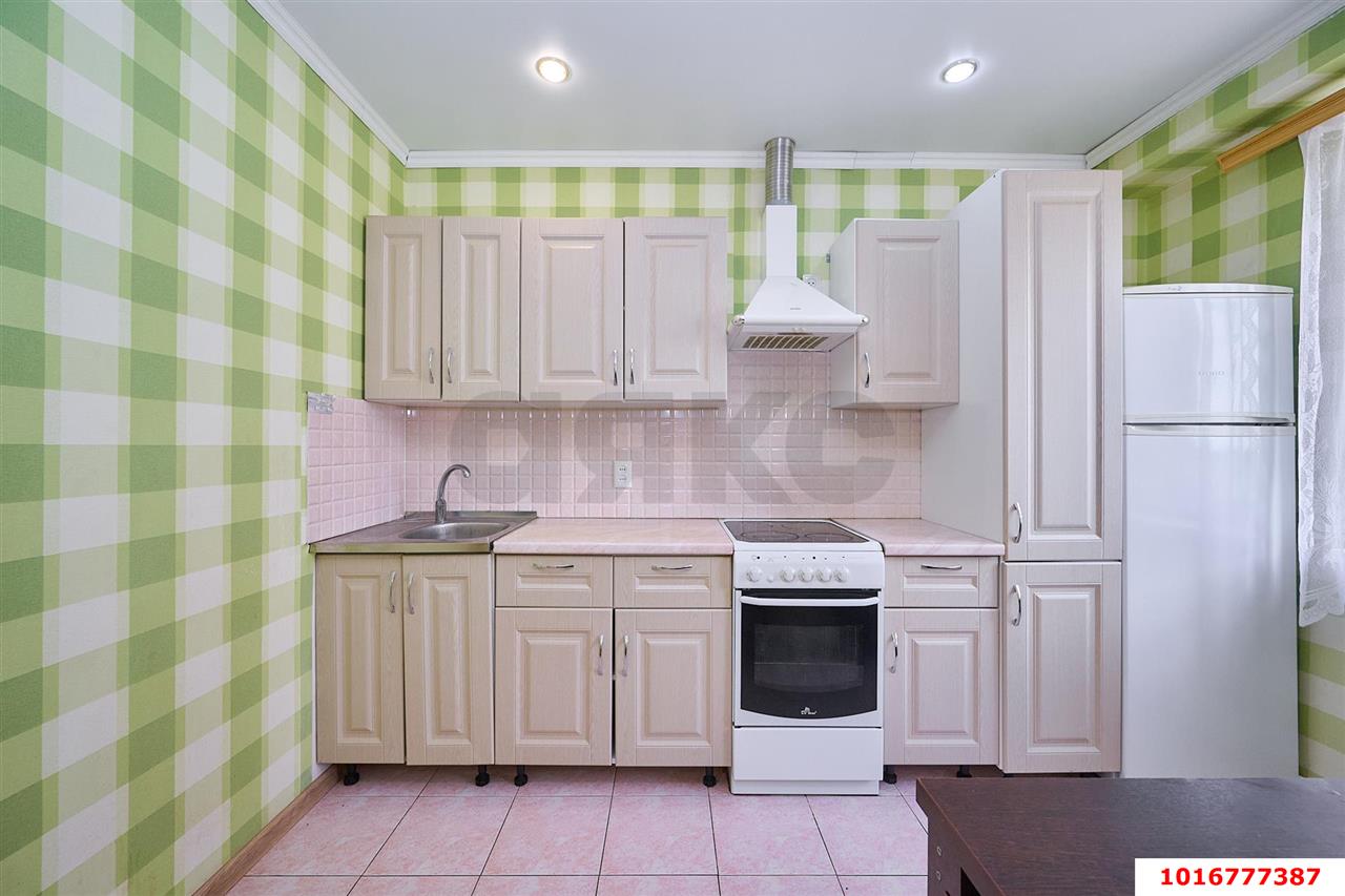 Фото №1: 1-комнатная квартира 39 м² - Краснодар, Карасунский внутригородской округ, жилой комплекс Восточный Парк, мкр. Гидростроителей, ул. Трудовой Славы, 62Ак1