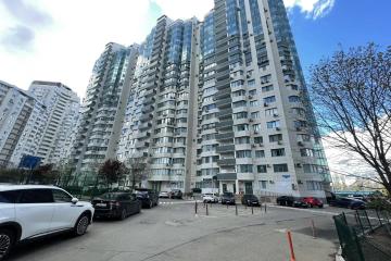 Фото №1: 3-комнатная квартира 120 м² - Краснодар, мкр. Центральный, ул. Кубанская Набережная, 37