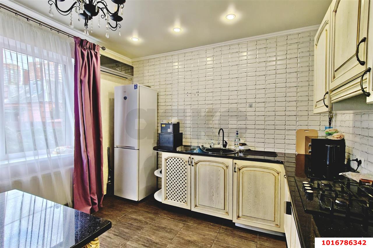 Фото №4: Дом 110 м² + 1.5 сот. - Краснодар, Прикубанский внутригородской округ, мкр. 40 лет Победы, пр-д 3-й  Некрасова, 3