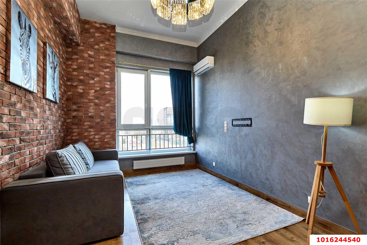 Фото №1: Студия 26 м² - Краснодар, ЖК Девелопмент Плаза, Завод Измерительных Приборов, Прикубанский внутригородской округ, мкр. жилой комплекс Девелопмент Плаза, ул. имени 40-летия Победы, 33Г