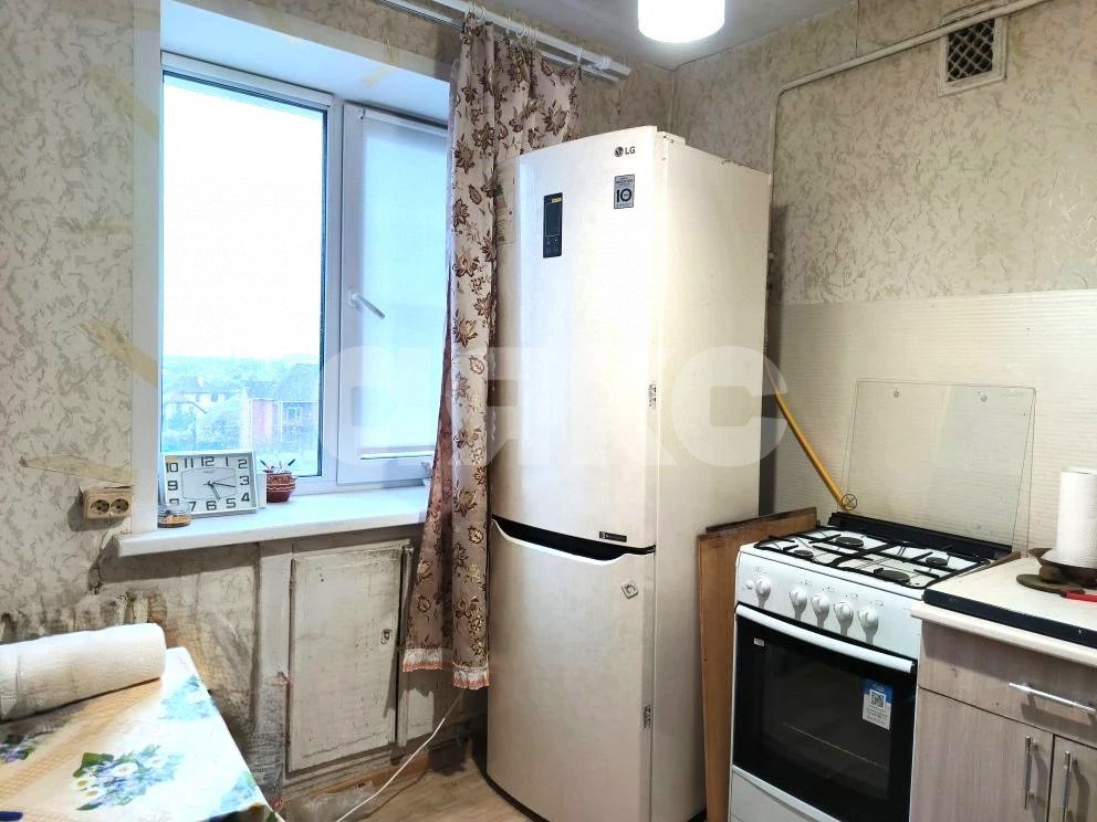 Фото №13: 3-комнатная квартира <span class="whitespace-nowrap">57 м²</span>, <span class="whitespace-nowrap">4/5 эт.</span> - Волгоград, Дзержинский, мкр. 119-й, пр-кт Маршала Жукова, 161