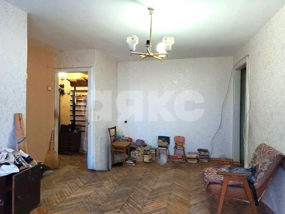 Фото №4: 3-комнатная квартира <span class="whitespace-nowrap">57 м²</span>, <span class="whitespace-nowrap">4/5 эт.</span> - Волгоград, Дзержинский, мкр. 119-й, пр-кт Маршала Жукова, 161