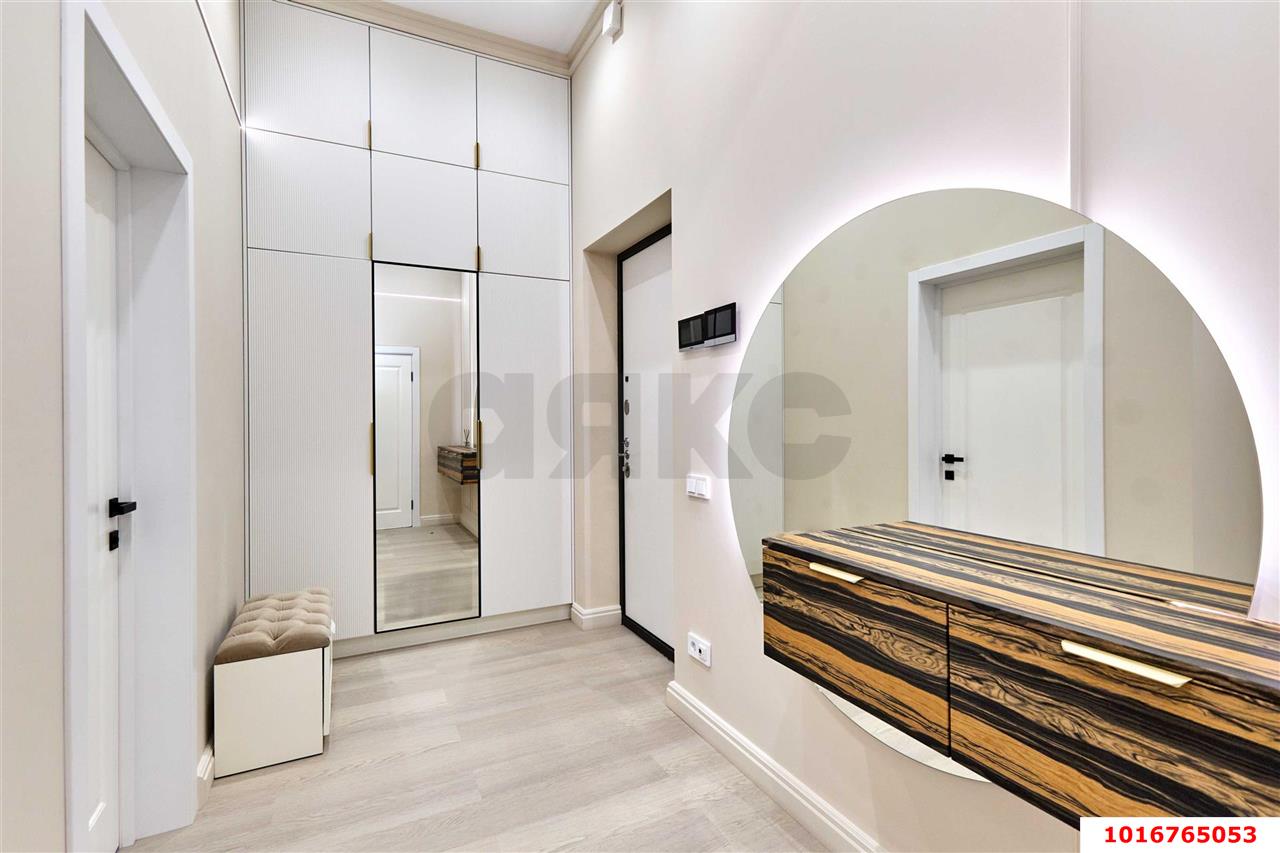 Фото №10: 1-комнатная квартира 67 м² - Краснодар, ЖК Девелопмент Плаза, Завод Измерительных Приборов, Прикубанский внутригородской округ, мкр. жилой комплекс Девелопмент Плаза, ул. имени 40-летия Победы, 33Г