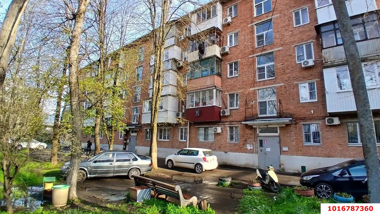 Фото №1: 3-комнатная квартира 54 м² - Берёзовый, Прикубанский внутригородской округ, мкр. Витаминкомбинат, ул. Профессора Рудакова, 7