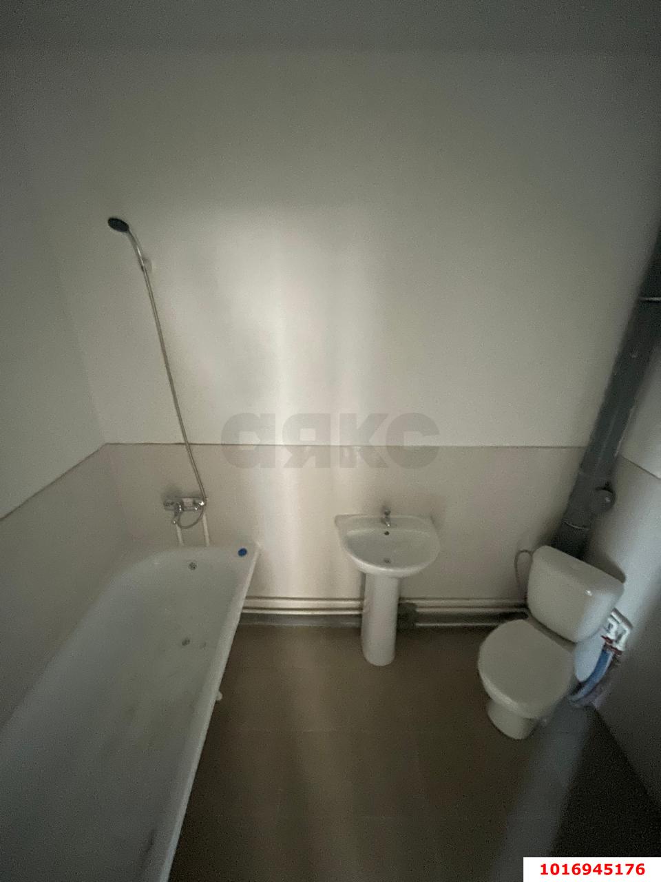 Фото №9: 2-комнатная квартира 53 м² - Краснодар, Прикубанский внутригородской округ, мкр. жилой комплекс Ракурс, ул. имени Героя Ростовского, 8к2