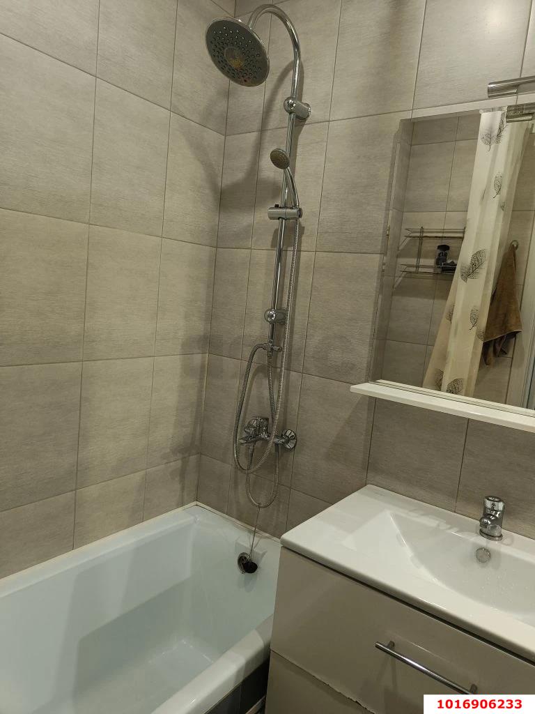 Фото №7: 1-комнатная квартира 44 м² - Краснодар, Прикубанский внутригородской округ, Музыкальный, ЖК Территория Счастья, жилой комплекс Территория счастья, Завод Радиоизмерительных Приборов, мкр. имени Петра Метальникова, ул. Евгении Жигуленко, 3к1