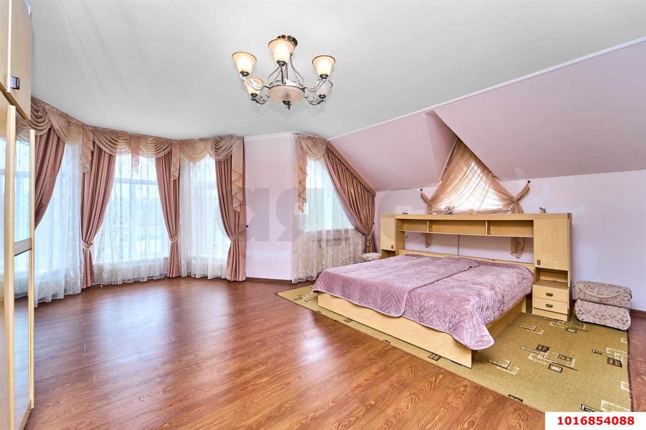 Фото №13: Дом 167 м² + 6 сот. - Знаменский, мкр. Карасунский внутригородской округ, пер. Деловой, 5