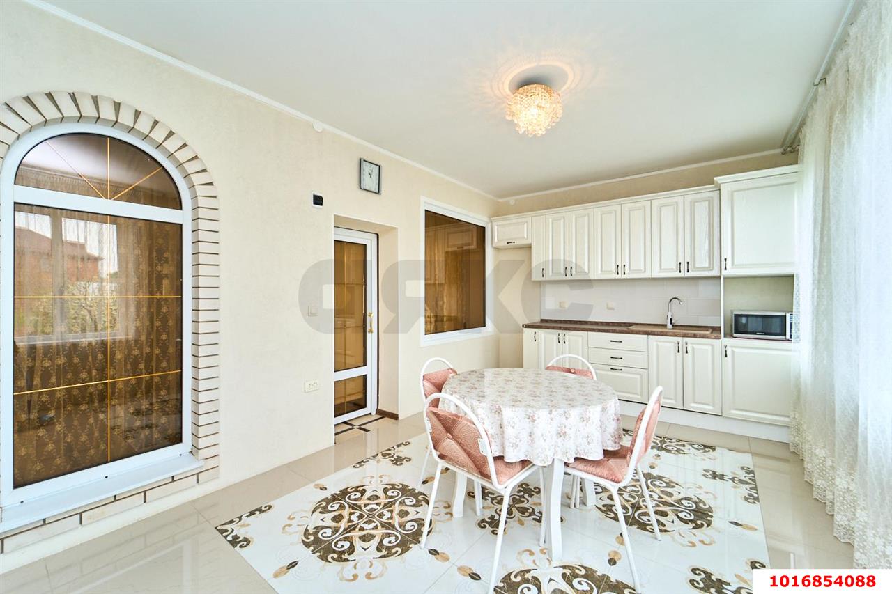 Фото №6: Дом 167 м² + 6 сот. - Знаменский, мкр. Карасунский внутригородской округ, пер. Деловой, 5