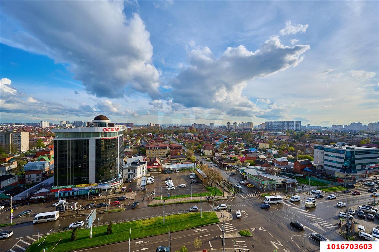 Фото №8: 2-комнатная квартира 89 м² - Краснодар, Прикубанский внутригородской округ, Завод Измерительных Приборов, мкр. ЖК Девелопмент Плаза, ул. имени 40-летия Победы, 33Г