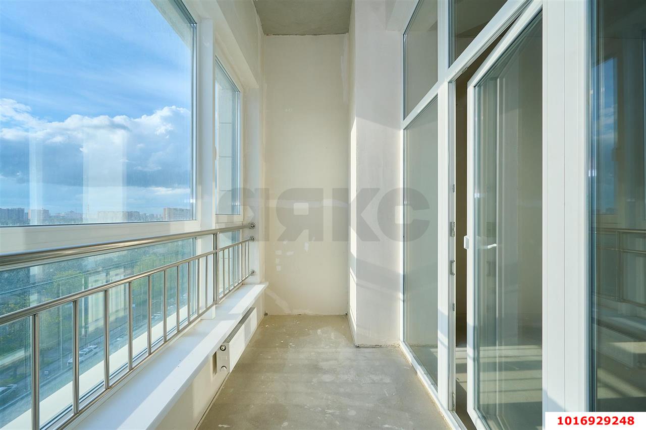 Фото №12: 2-комнатная квартира 92 м² - Краснодар, ЖК Девелопмент Плаза, Завод Измерительных Приборов, Прикубанский внутригородской округ, мкр. жилой комплекс Девелопмент Плаза, ул. имени 40-летия Победы, 33Г