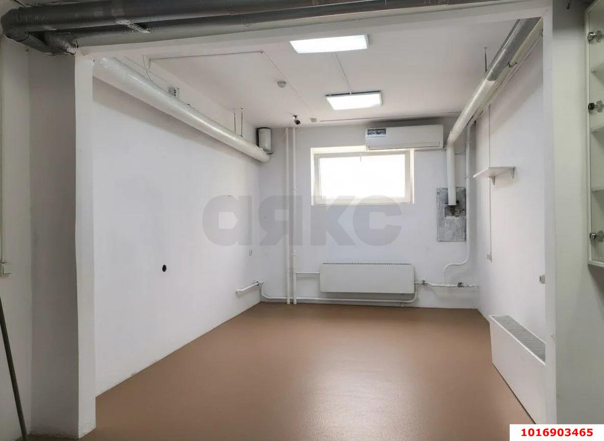 Фото №6: Торговое помещение 57 м² - Краснодар, Прикубанский внутригородской округ, мкр. Московский, ул. Карякина, 15