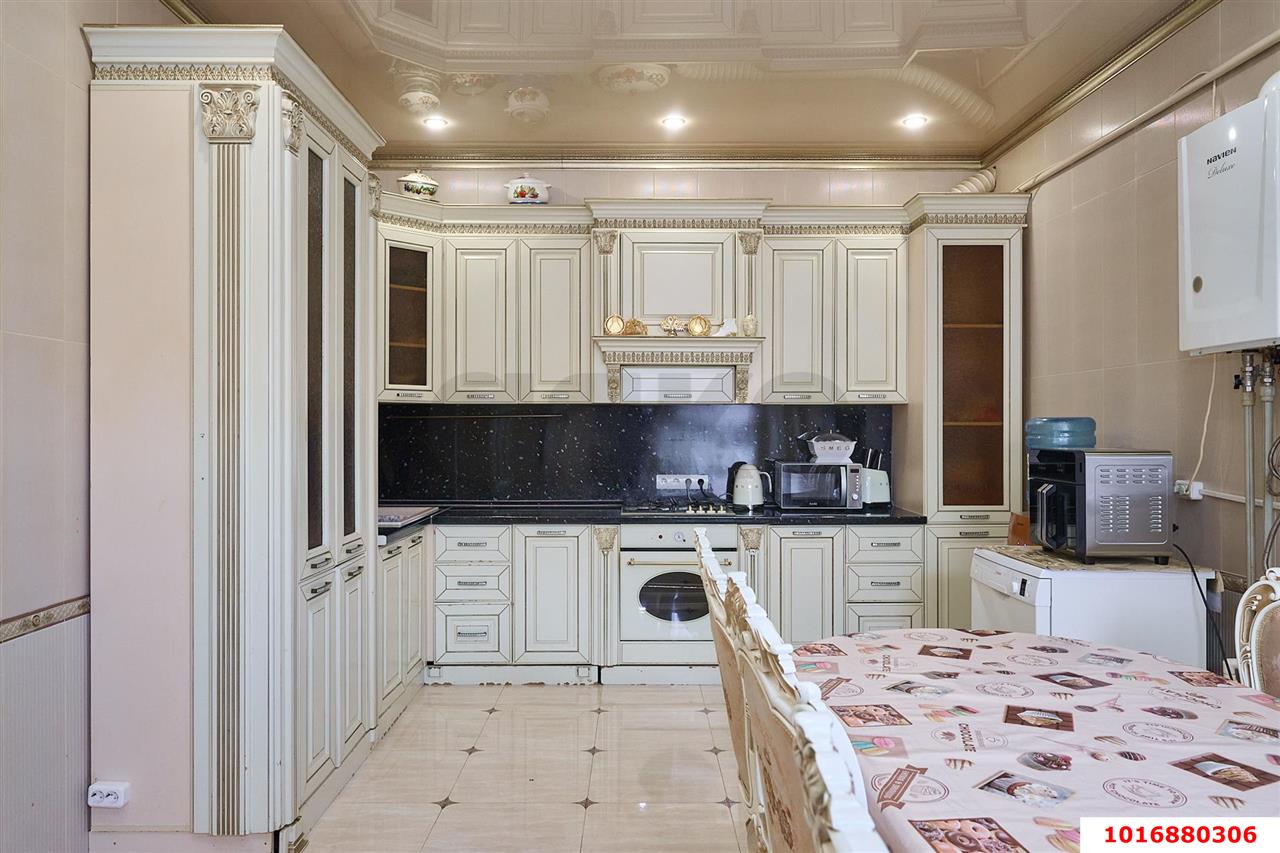 Фото №3: Дом 141 м² + 1.5 сот. - Краснодар, Западный внутригородской округ, мкр. Фестивальный, ул. Труда, 213