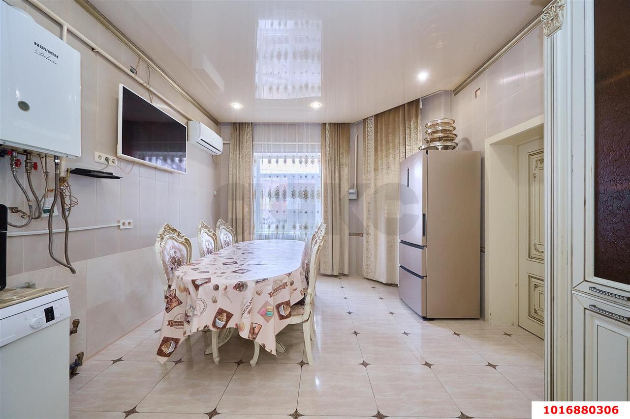 Фото №5: Дом 141 м² + 1.5 сот. - Краснодар, Западный внутригородской округ, мкр. Фестивальный, ул. Труда, 213