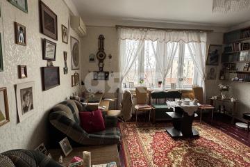 Фото №1: 3-комнатная квартира 63 м² - Мариуполь, р. Жовтневый, ул. Евпаторийская, 45