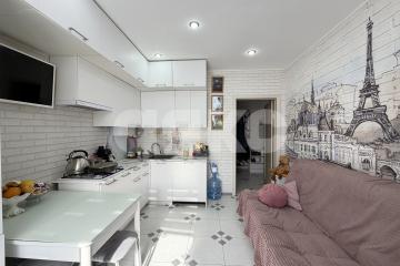 Фото №1: 2-комнатная квартира <span class="whitespace-nowrap">56 м²</span>, <span class="whitespace-nowrap">3/3 эт.</span> - Горячий Ключ, мкр. Старый Рынок, ул. Солнечный Берег, 10А