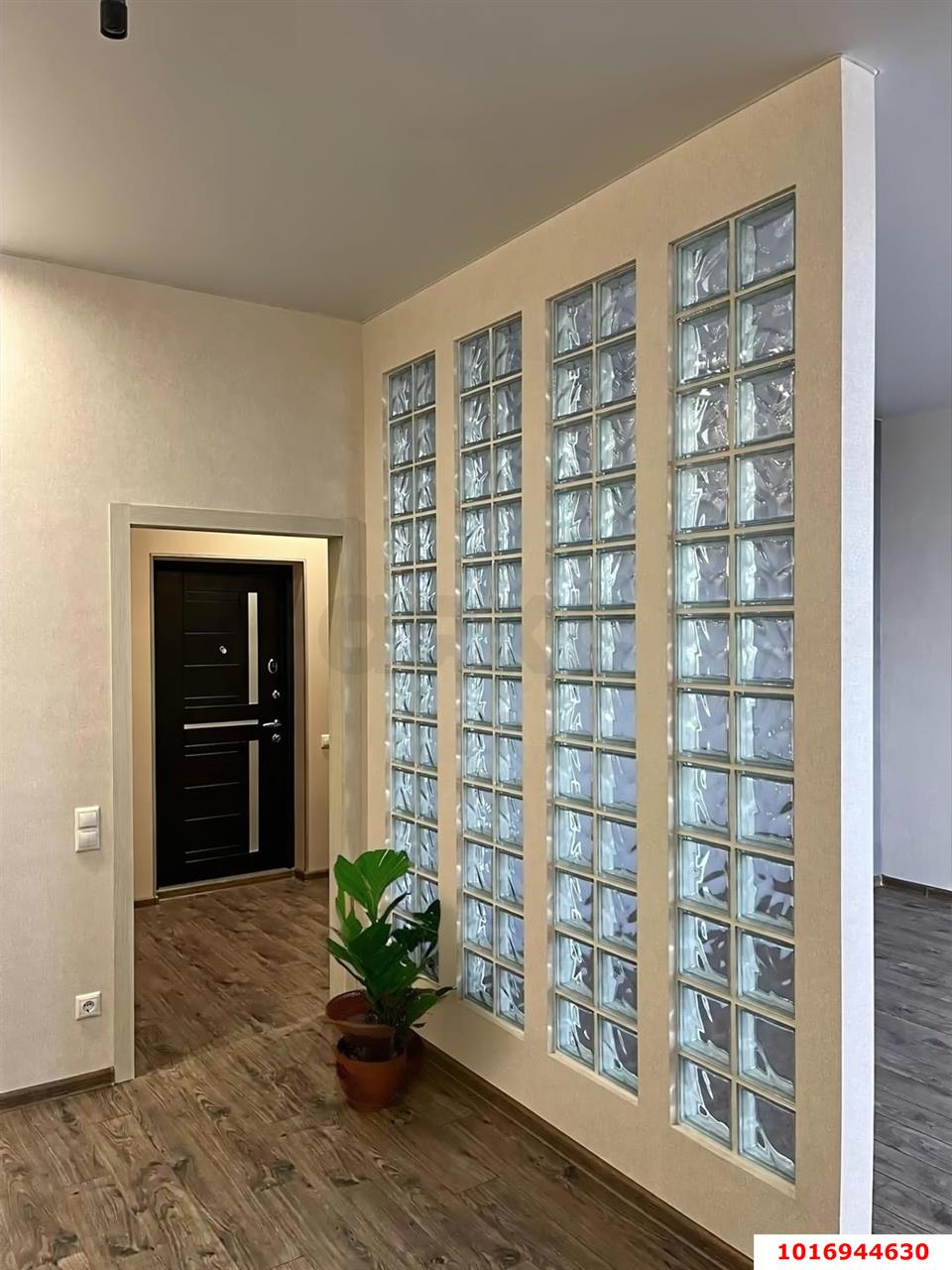 Фото №2: 1-комнатная квартира 49 м² - Краснодар, Западный внутригородской округ, Центральный, Центральный внутригородской округ, мкр. жилой комплекс Адмирал, ул. Кубанская набережная, 39