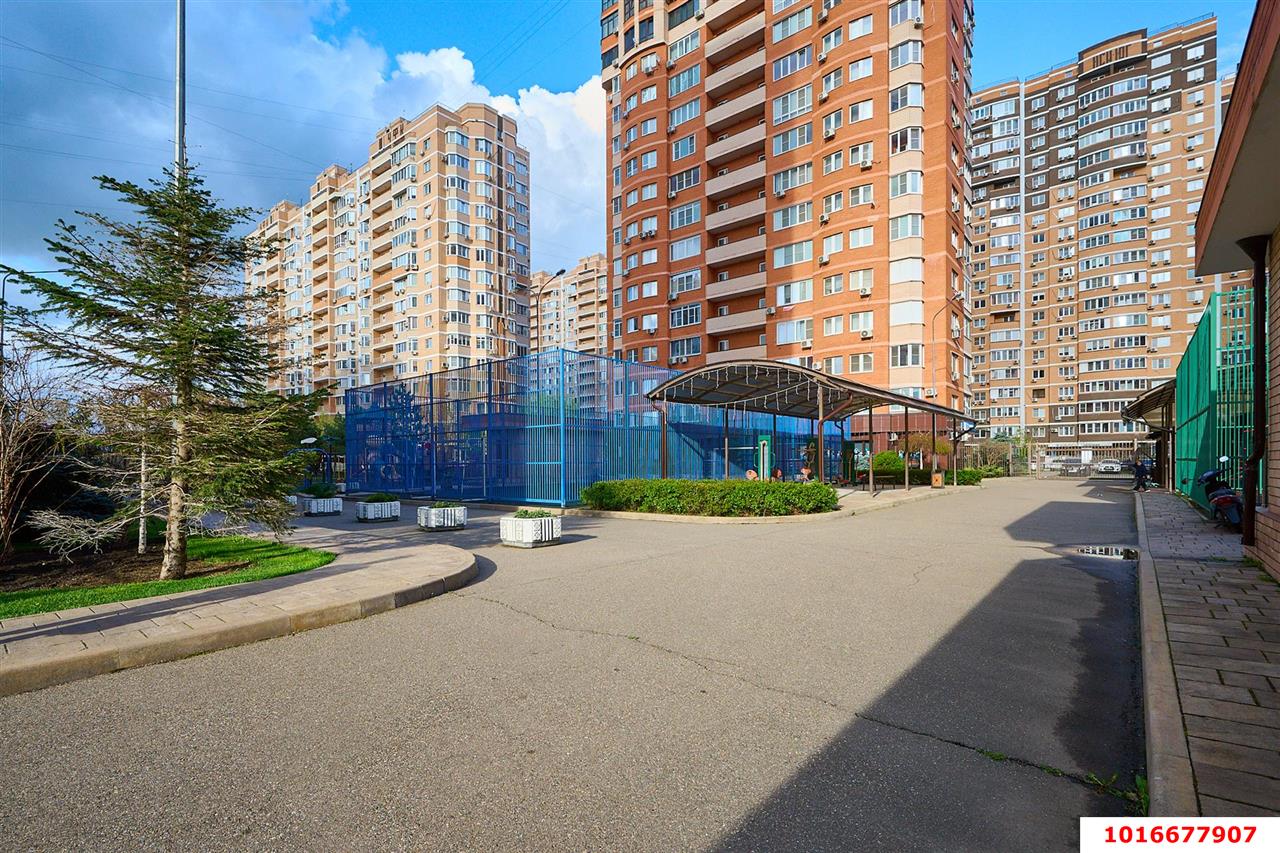 Фото №13: 1-комнатная квартира 52 м² - Краснодар, Прикубанский внутригородской округ, Фестивальный, Солнечный, мкр. жилой комплекс Янтарный 3, пр-кт Константина Образцова, 4к1