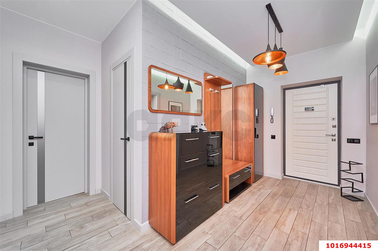 Фото №16: 2-комнатная квартира 80 м² - Краснодар, Центральный внутригородской округ, Западный внутригородской округ, жилой комплекс Центральный, мкр. Центральный, ул. Октябрьская, 181/2к2