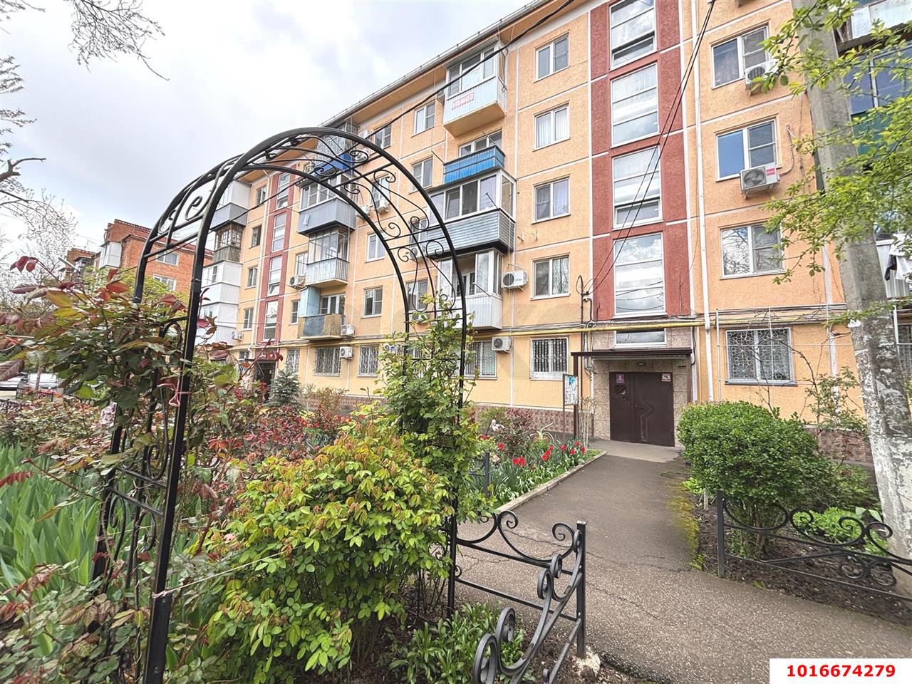 Фото №12: 2-комнатная квартира 45 м² - Краснодар, Западный внутригородской округ, мкр. Фестивальный, ул. Гагарина, 137