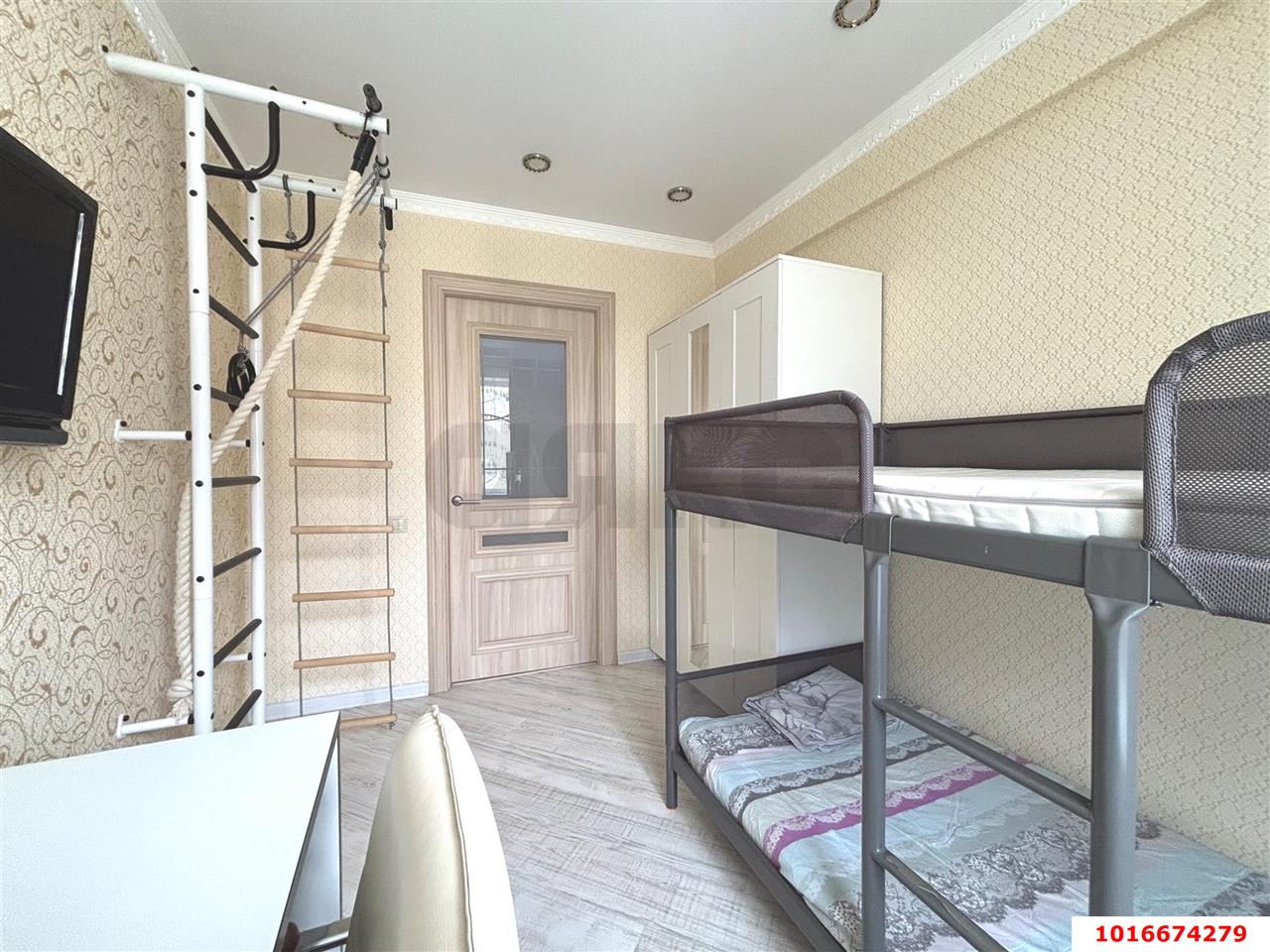 Фото №4: 2-комнатная квартира 45 м² - Краснодар, Западный внутригородской округ, мкр. Фестивальный, ул. Гагарина, 137