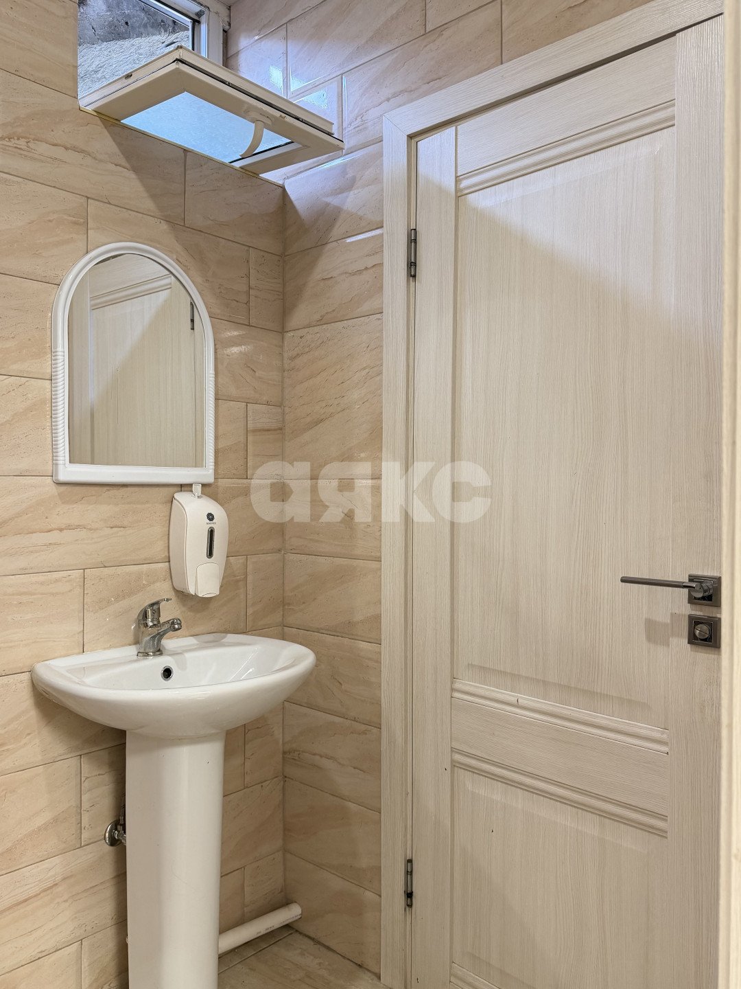 Фото №11: Коммерция 80 м² - Анапа, ул. Таманская, 24