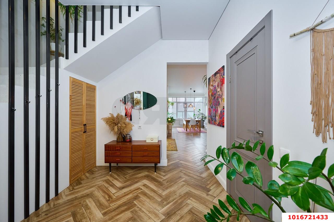 Фото №8: Дом 151 м² + 4 сот. - Новая Адыгея, ул. Адыгейская, 8/2