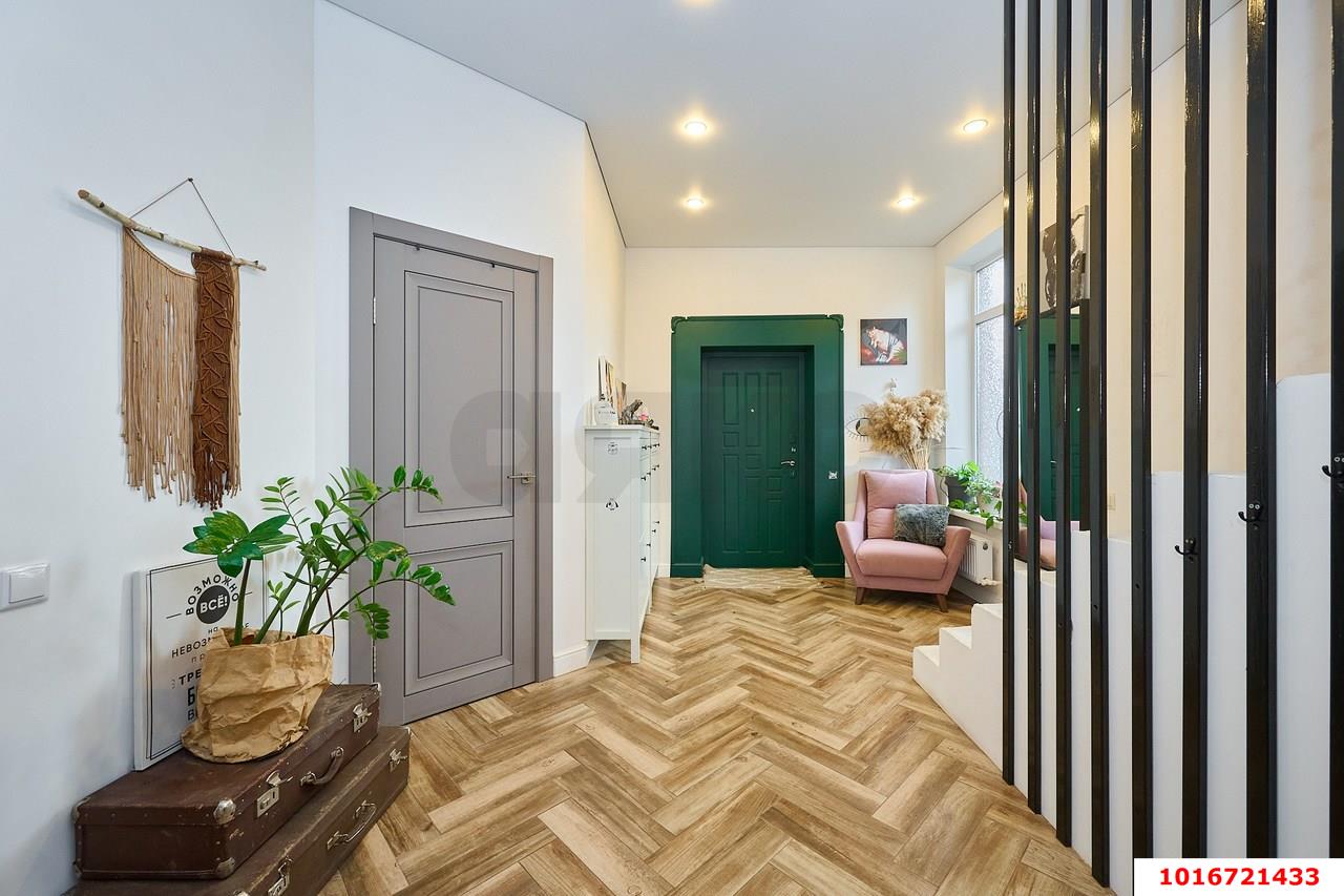 Фото №9: Дом 151 м² + 4 сот. - Новая Адыгея, ул. Адыгейская, 8/2