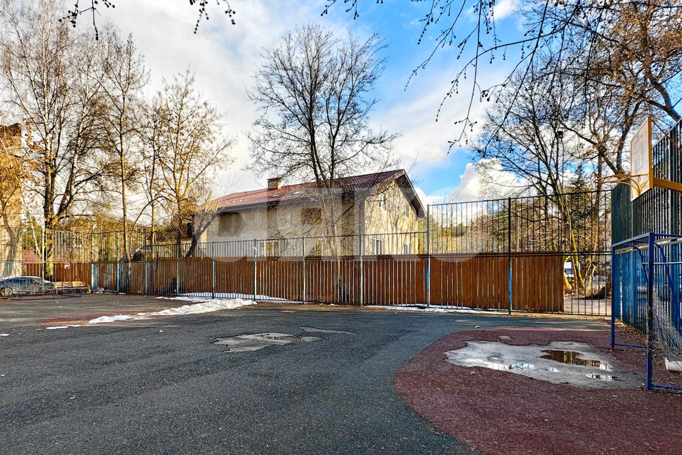 Фото №2: Дом 414 м² + 8 сот. - Малаховка, ул. Электропосёлок, 1