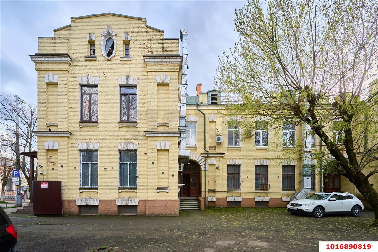 Фото №2: 5+-комнатная квартира 200 м² - Краснодар, Центральный внутригородской округ, мкр. Центральный, ул. Красноармейская, 4