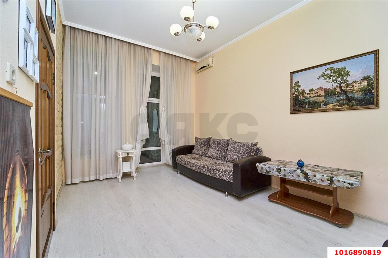 Фото №6: 5+-комнатная квартира 200 м² - Краснодар, Центральный внутригородской округ, мкр. Центральный, ул. Красноармейская, 4