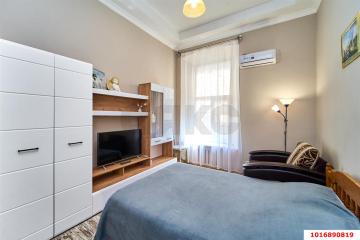 Фото №5: 5+-комнатная квартира 200 м² - Краснодар, мкр. Центральный, ул. Красноармейская, 4