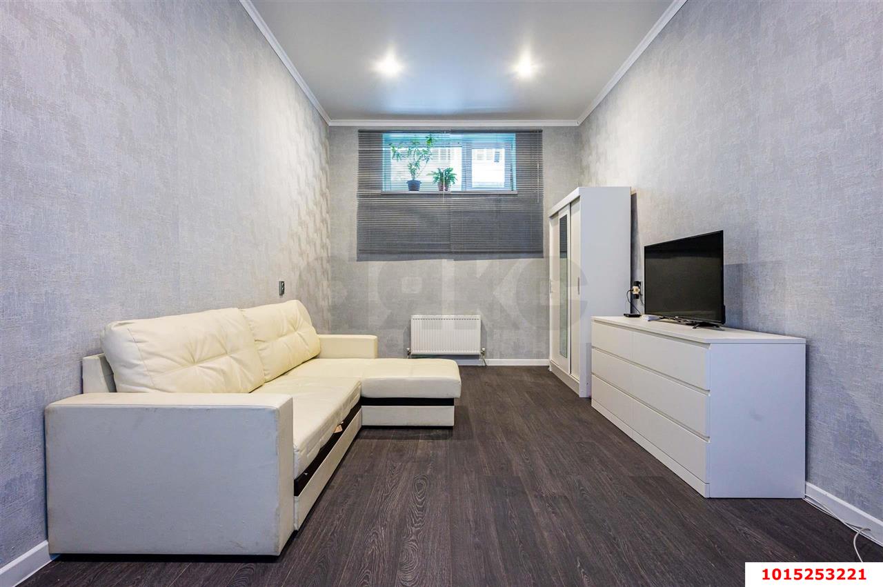 Фото №6: 1-комнатная квартира 43 м² - Краснодар, Прикубанский внутригородской округ, Завод Радиоизмерительных Приборов, имени Петра Метальникова, мкр. Музыкальный, ул. имени Сергея Есенина, 110/1