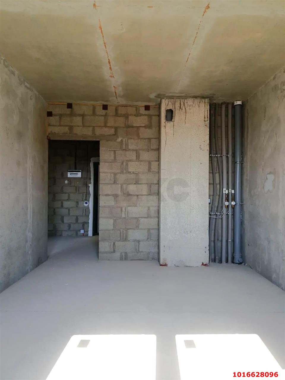 Фото №4: 1-комнатная квартира <span class="whitespace-nowrap">48 м²</span>, <span class="whitespace-nowrap">10/25 эт.</span> - Краснодар, Карасунский внутригородской округ, Камвольно-суконный Комбинат, мкр. ЖК Урал, ул. Уральская, 87/7