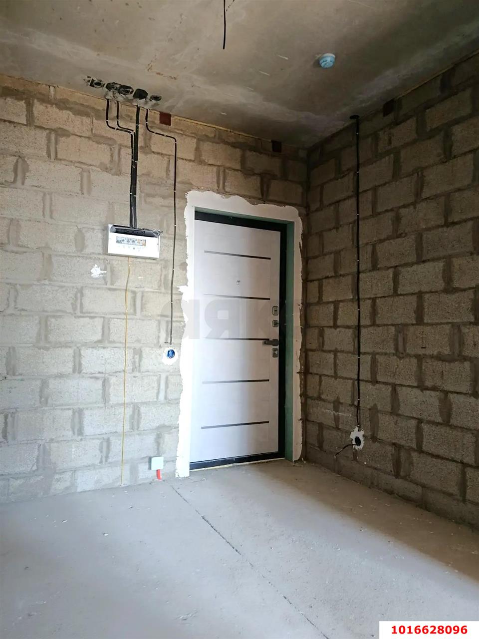 Фото №5: 1-комнатная квартира <span class="whitespace-nowrap">48 м²</span>, <span class="whitespace-nowrap">10/25 эт.</span> - Краснодар, Карасунский внутригородской округ, Камвольно-суконный Комбинат, мкр. ЖК Урал, ул. Уральская, 87/7