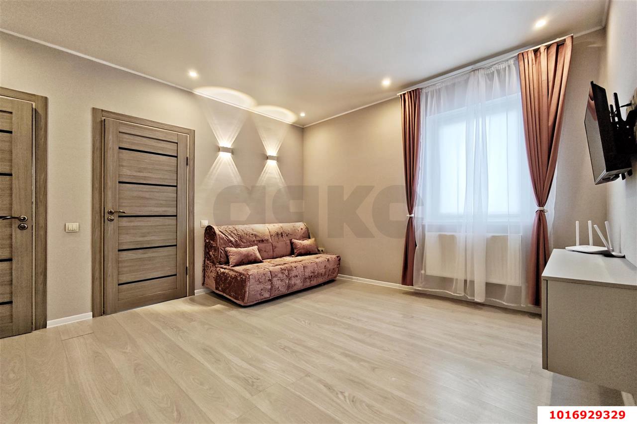 Фото №6: Дом 161 м² + 6 сот. - СНТ Лекраспромовец, мкр. Прикубанский внутригородской округ, ул. Садовая