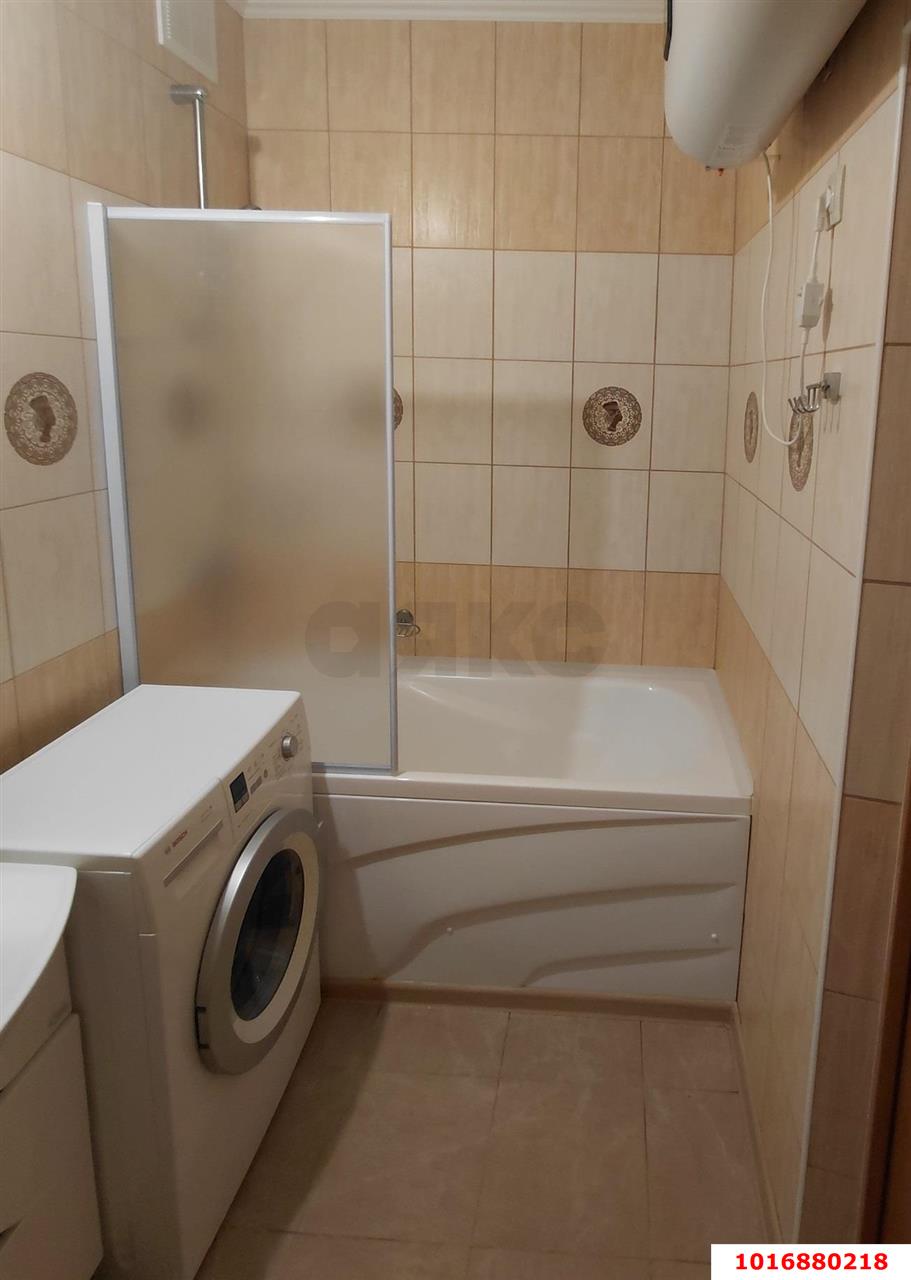 Фото №6: 1-комнатная квартира 38 м² - Краснодар, Прикубанский внутригородской округ, Завод Радиоизмерительных Приборов, мкр. Музыкальный, ул. имени Мусоргского М.П., 3