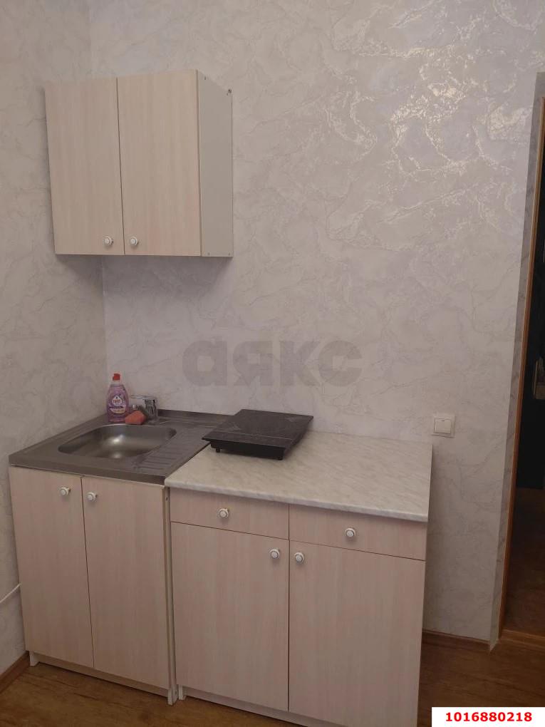 Фото №4: 1-комнатная квартира 38 м² - Краснодар, Прикубанский внутригородской округ, Завод Радиоизмерительных Приборов, мкр. Музыкальный, ул. имени Мусоргского М.П., 3