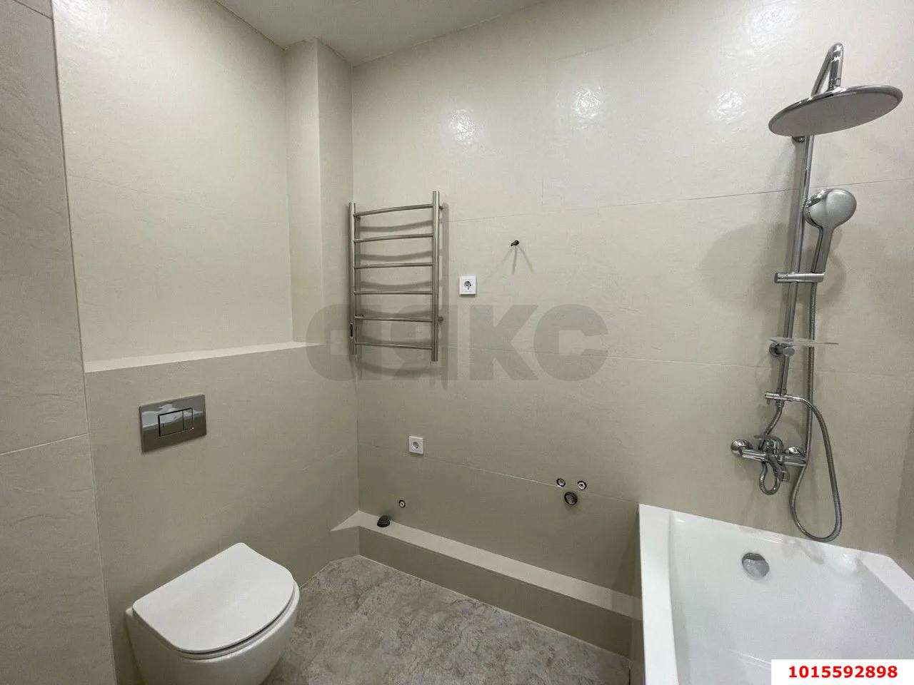 Фото №7: 1-комнатная квартира 38 м² - Краснодар, Славянский, Прикубанский внутригородской округ, мкр. жилой комплекс Ракурс, ул. имени Героя Ростовского, 8к7