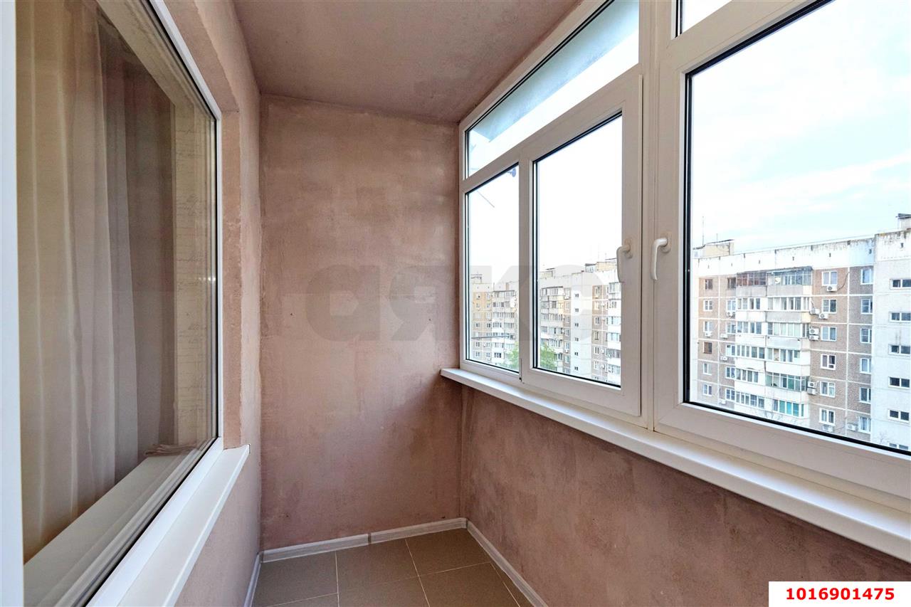 Фото №17: 3-комнатная квартира 68 м² - Краснодар, Западный внутригородской округ, мкр. Юбилейный, пр-кт Чекистов, 29