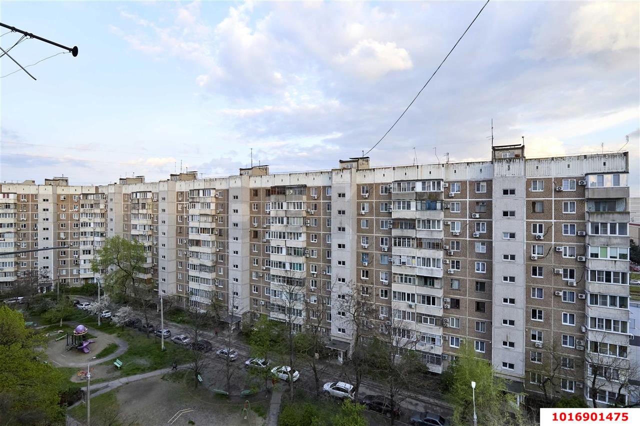 Фото №18: 3-комнатная квартира 68 м² - Краснодар, Западный внутригородской округ, мкр. Юбилейный, пр-кт Чекистов, 29