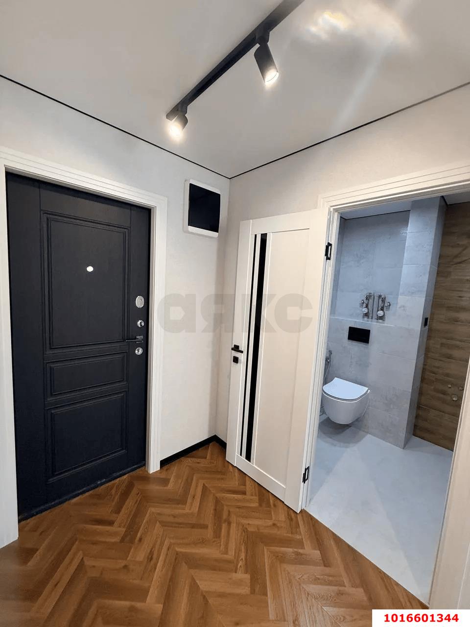 Фото №10: 1-комнатная квартира 39 м² - Краснодар, Западный внутригородской округ, мкр. Юбилейный, б-р Платановый, 6