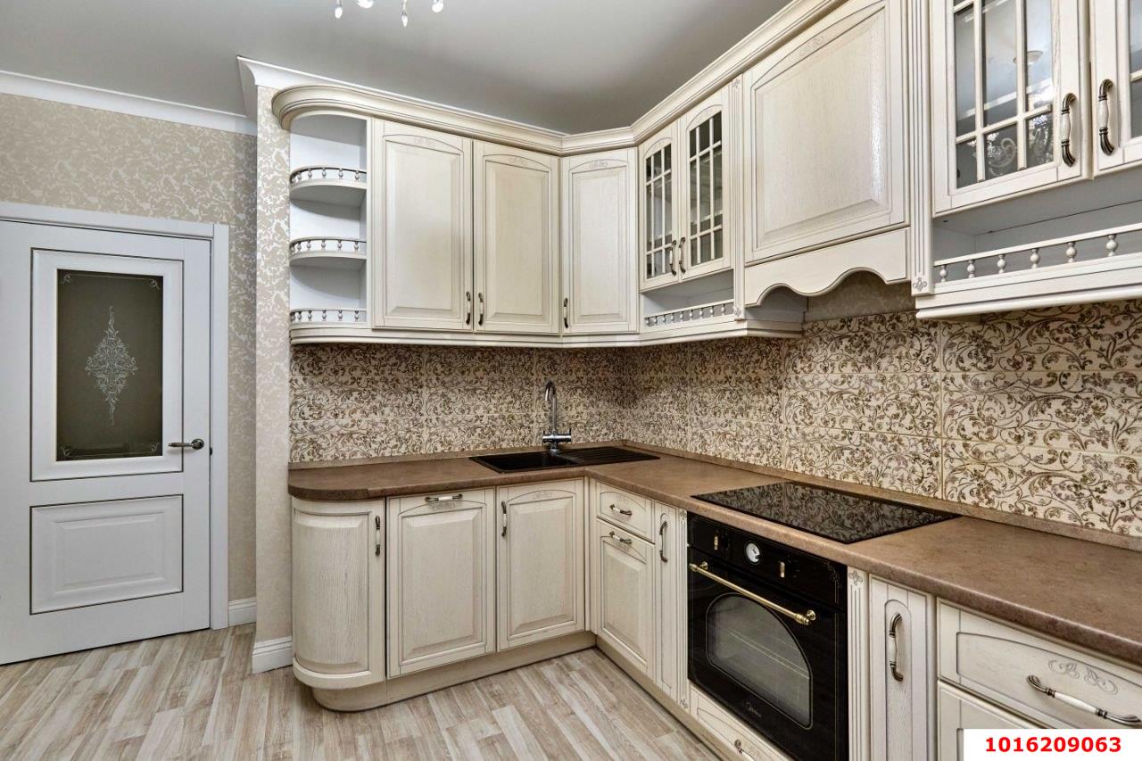 Фото №2: 1-комнатная квартира 39 м² - Краснодар, Прикубанский внутригородской округ, мкр. Восточно-Кругликовский, ул. им. Героя Яцкова И.В., 10