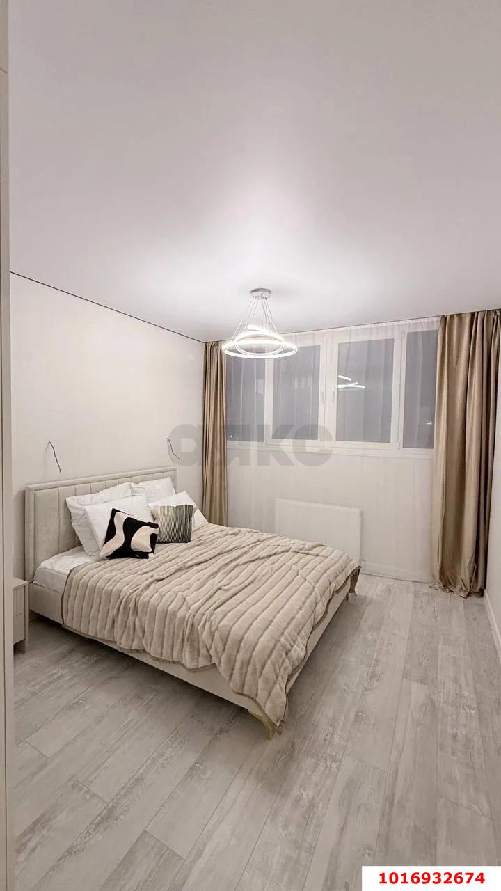 Фото №8: 1-комнатная квартира 44 м² - Краснодар, ЖК Жемчужина, Завод Радиоизмерительных Приборов, Прикубанский внутригородской округ, Музыкальный, мкр. жилой комплекс Жемчужина, ул. имени Ф.И. Шаляпина, 30/1к2