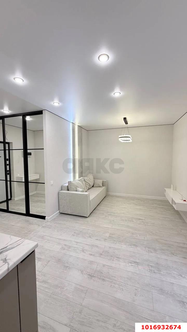 Фото №4: 1-комнатная квартира 44 м² - Краснодар, ЖК Жемчужина, Завод Радиоизмерительных Приборов, Прикубанский внутригородской округ, Музыкальный, мкр. жилой комплекс Жемчужина, ул. имени Ф.И. Шаляпина, 30/1к2