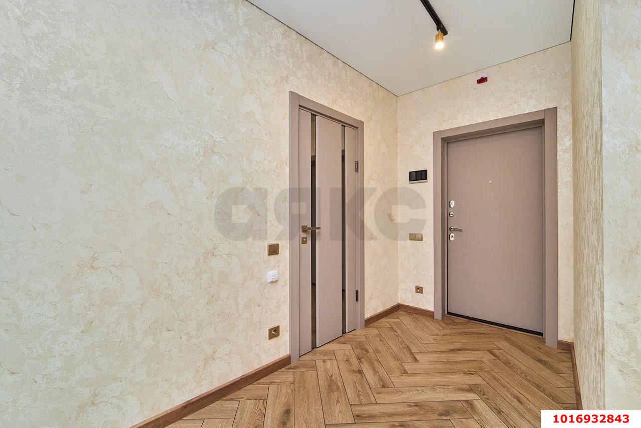 Фото №12: 2-комнатная квартира 77 м² - Краснодар, Карасунский внутригородской округ, Хлопчато-бумажный Комбинат, мкр. жилой комплекс Элегант, ул. Сормовская, 1/3